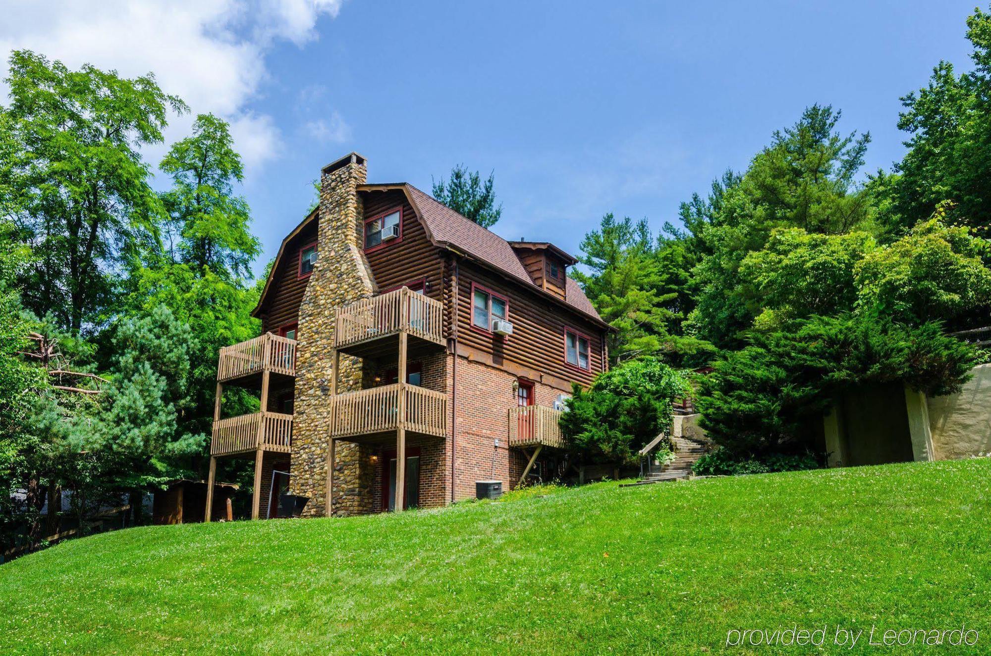 Highland Hills Motel & Cabins Boone Exterior foto